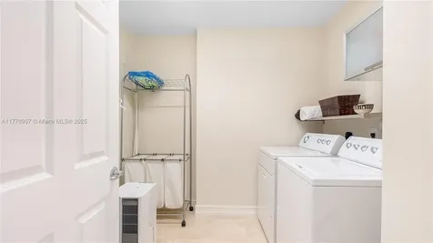 1307 SW 23rd Court Fort Lauderdale FL 33315