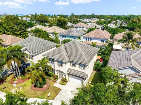 1307 SW 23rd Court Fort Lauderdale FL 33315