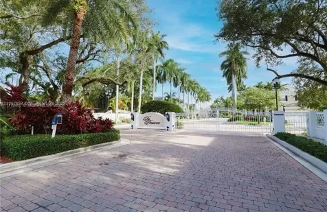 1307 SW 23rd Court Fort Lauderdale FL 33315