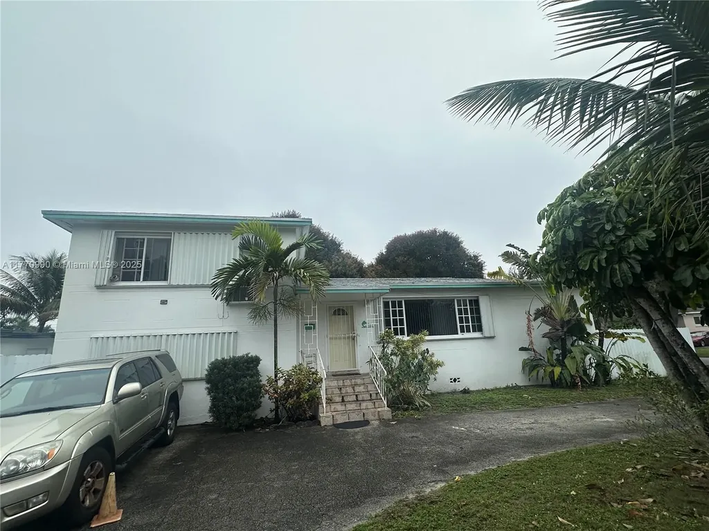 102 NE 122nd Street North Miami FL 33161