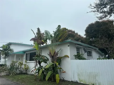 102 NE 122nd Street North Miami FL 33161