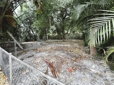 3260 NW 97th Street Miami FL 33147