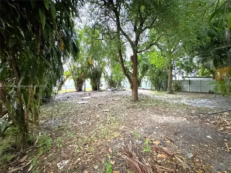 3260 NW 97th Street Miami FL 33147