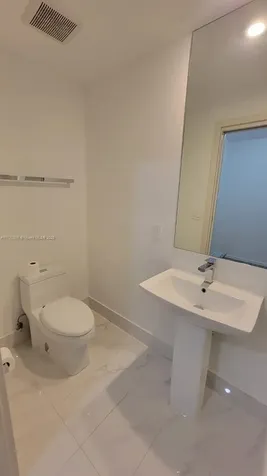 801 S Miami Avenue Miami FL 33130