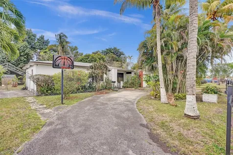 1930 NW 132nd Street Miami FL 33167