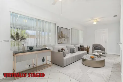 4499 NW 18th Avenue Oakland Park FL 33309