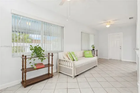 4499 NW 18th Avenue Oakland Park FL 33309