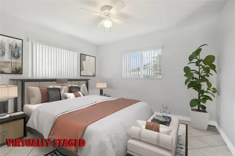4499 NW 18th Avenue Oakland Park FL 33309