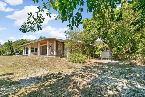 120 Coco Plum Road S Key Largo FL 33037