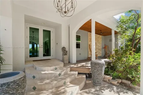 120 Coco Plum Road S Key Largo FL 33037