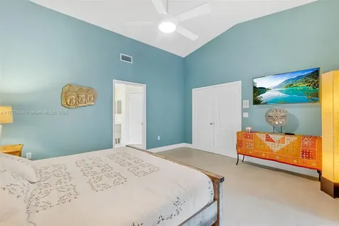 2930 NW 99th Court Doral FL 33172