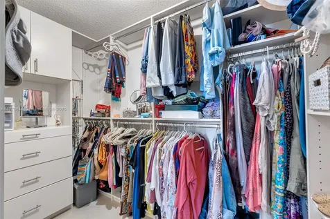 2930 NW 99th Court Doral FL 33172