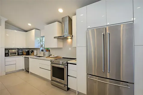 8919 Byron Avenue Surfside FL 33154