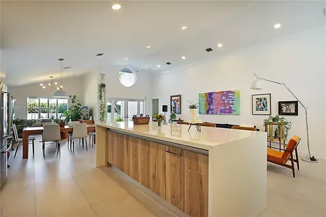 8919 Byron Avenue Surfside FL 33154