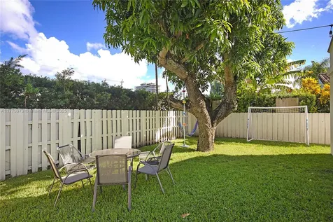 8919 Byron Avenue Surfside FL 33154