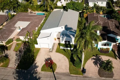 8919 Byron Avenue Surfside FL 33154