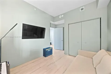 480 NE 31st Street Miami FL 33137