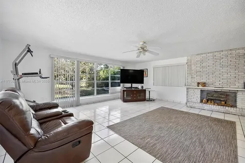 25600 SW 197th Avenue Homestead FL 33031