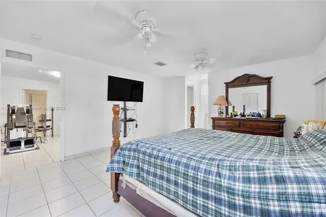25600 SW 197th Avenue Homestead FL 33031