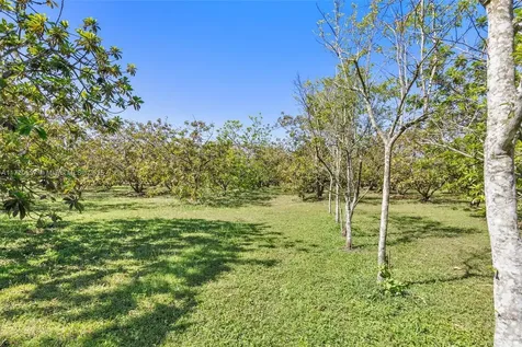 25600 SW 197th Avenue Homestead FL 33031