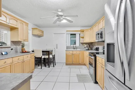 25600 SW 197th Avenue Homestead FL 33031