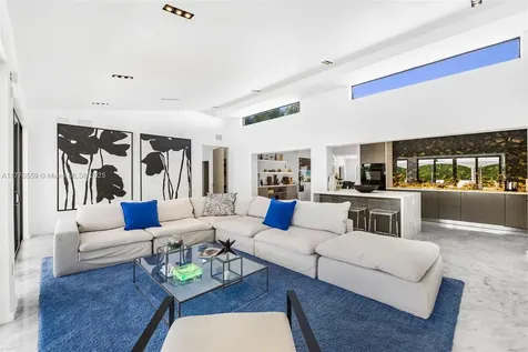 7805 Noremac Avenue Miami Beach FL 33141