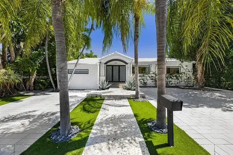 7805 Noremac Avenue Miami Beach FL 33141