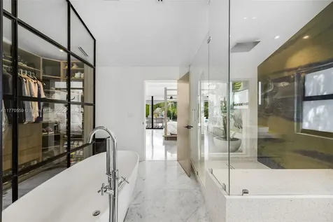 7805 Noremac Avenue Miami Beach FL 33141