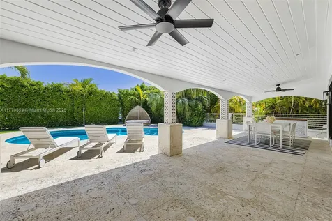 7805 Noremac Avenue Miami Beach FL 33141