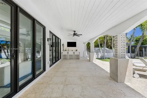 7805 Noremac Avenue Miami Beach FL 33141