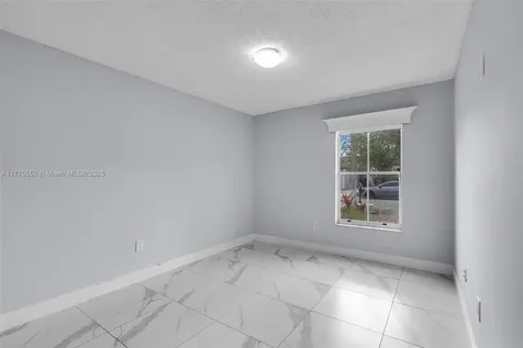 1133 NW 133rd Court Miami FL 33182