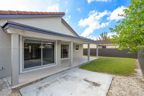 1133 NW 133rd Court Miami FL 33182
