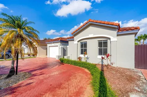 1133 NW 133rd Court Miami FL 33182