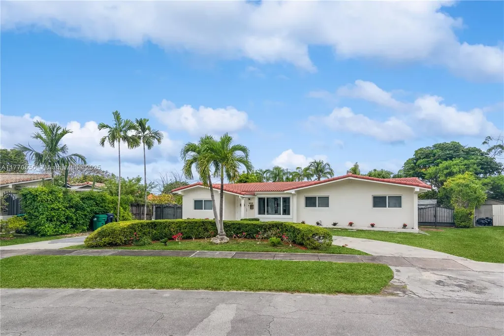 8235 SW 42nd Street Miami FL 33155