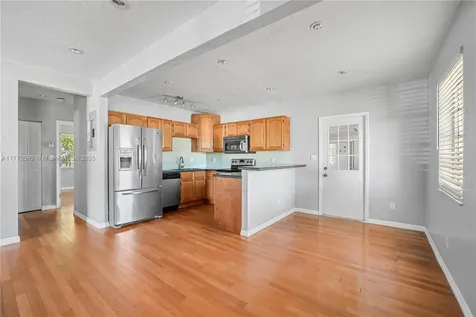 6400 SW 58th Avenue South Miami FL 33143