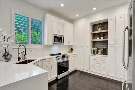 9441 Southern Orchard Road N Davie FL 33328