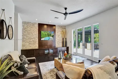9441 Southern Orchard Road N Davie FL 33328