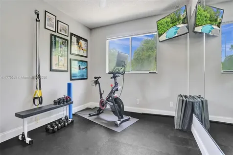 9441 Southern Orchard Road N Davie FL 33328