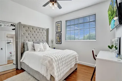 9441 Southern Orchard Road N Davie FL 33328