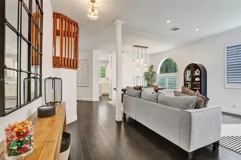 9441 Southern Orchard Road N Davie FL 33328