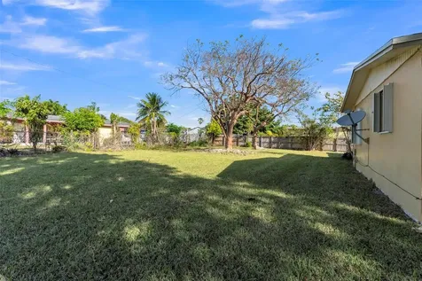 19530 SW 117th Court Miami FL 33177