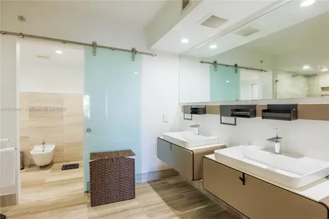765 Crandon Boulevard Key Biscayne FL 33149