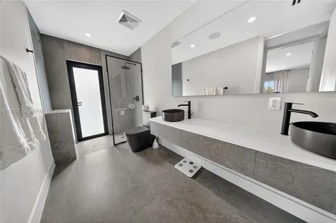 4312 NE 22nd Avenue Fort Lauderdale FL 33308