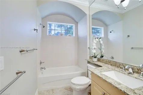 18024 Broadview Drive Naples FL 34114