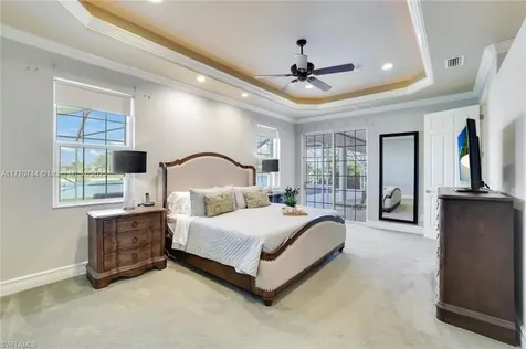18024 Broadview Drive Naples FL 34114