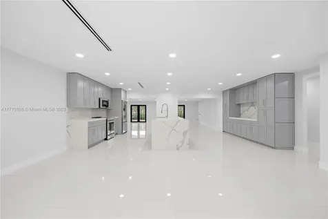 7461 SW 139th Avenue Miami FL 33183