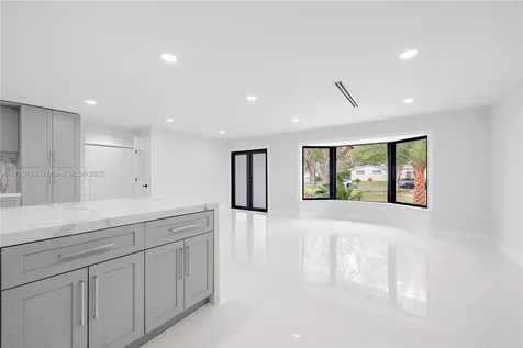 7461 SW 139th Avenue Miami FL 33183