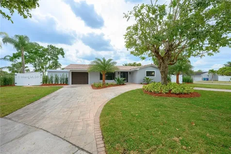 7461 SW 139th Avenue Miami FL 33183