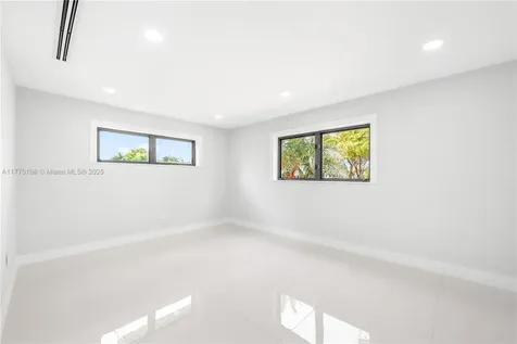 7461 SW 139th Avenue Miami FL 33183