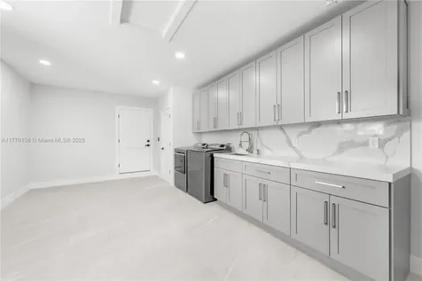 7461 SW 139th Avenue Miami FL 33183